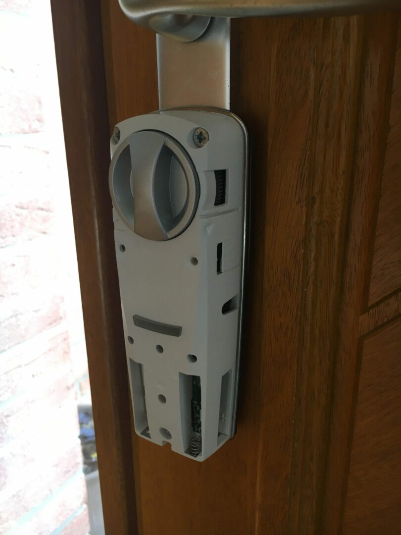 Somfy-serrure-23-e1487623807908 Présentation et test de la serrure connectée Somfy