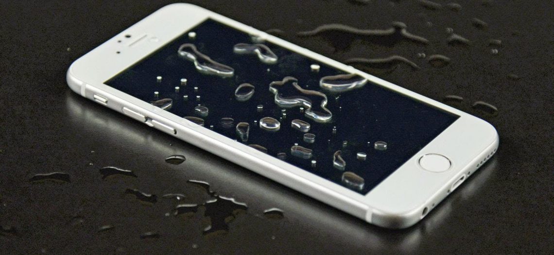 Notre Veille : Votre iPhone serait vraiment protégé avec cet étui de protection étanche