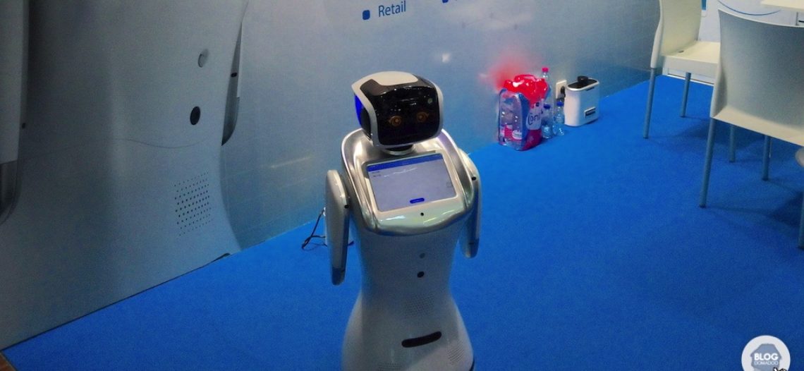 Notre Veille : #INNOROBO2017: Sanbot contrôle votre maison grâce à Ziblue