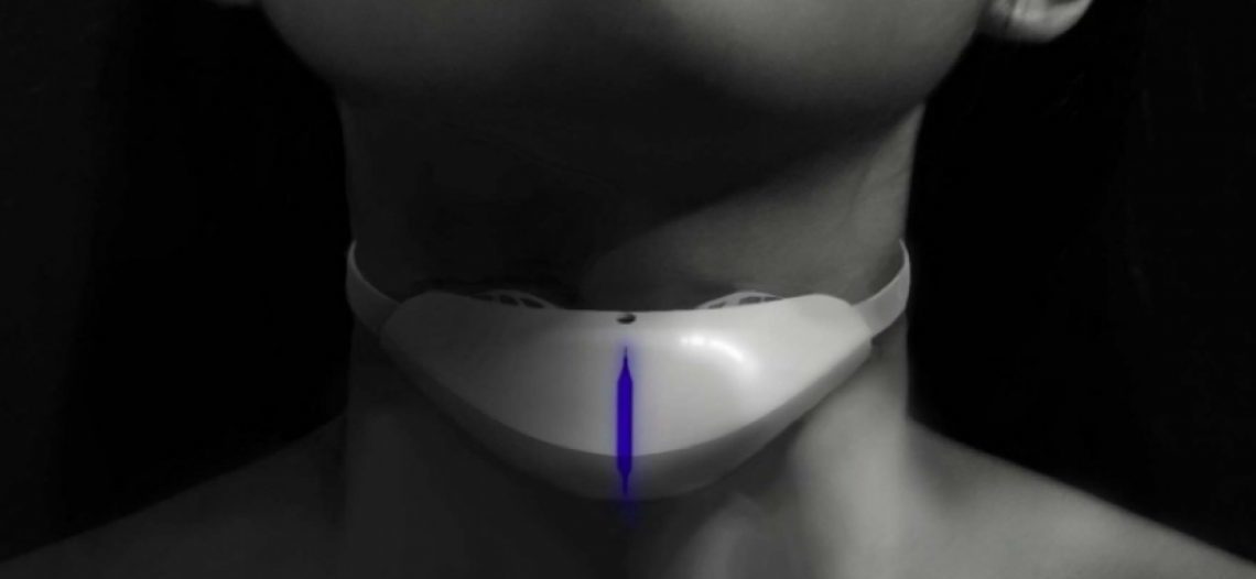 Notre Veille : Un collier connecté pour sensibiliser au begaiement<span class="wtr-time-wrap block after-title"><span class="wtr-time-number">1</span> min de lecture pour cet article.</span>