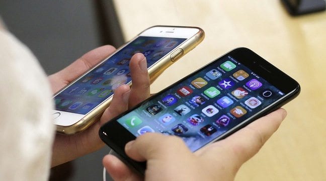 Notre Veille : Bientôt un iPhone contrôlable à distance doté d’un écran incurvé?