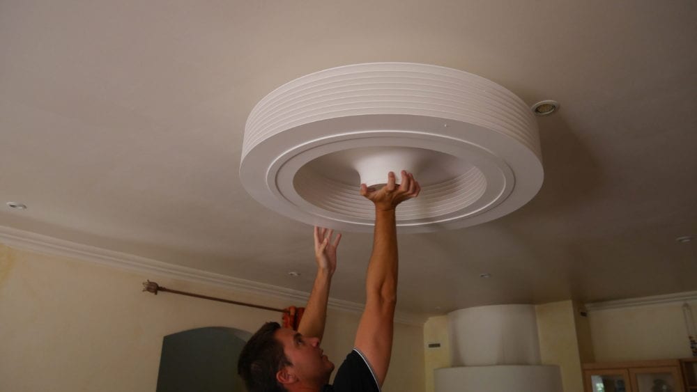 Exhale un ventilateur  de  plafond  sans pales et connect  